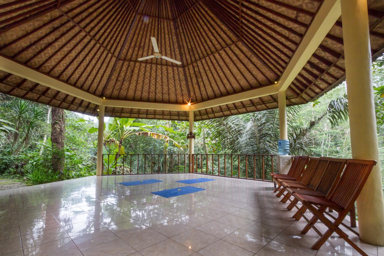 ホテルBali Eco Adventure And Retreat Center テガララン エクステリア 写真